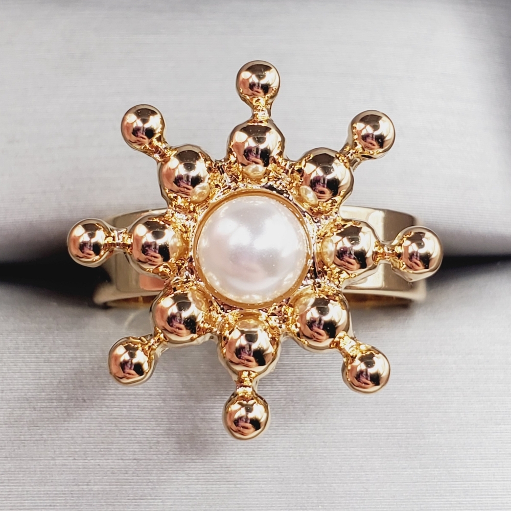 Yellow Gold Plated Pearl Flower Star Statement Ring